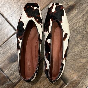 Tony Bianco Bayley Flat in Multi Pony